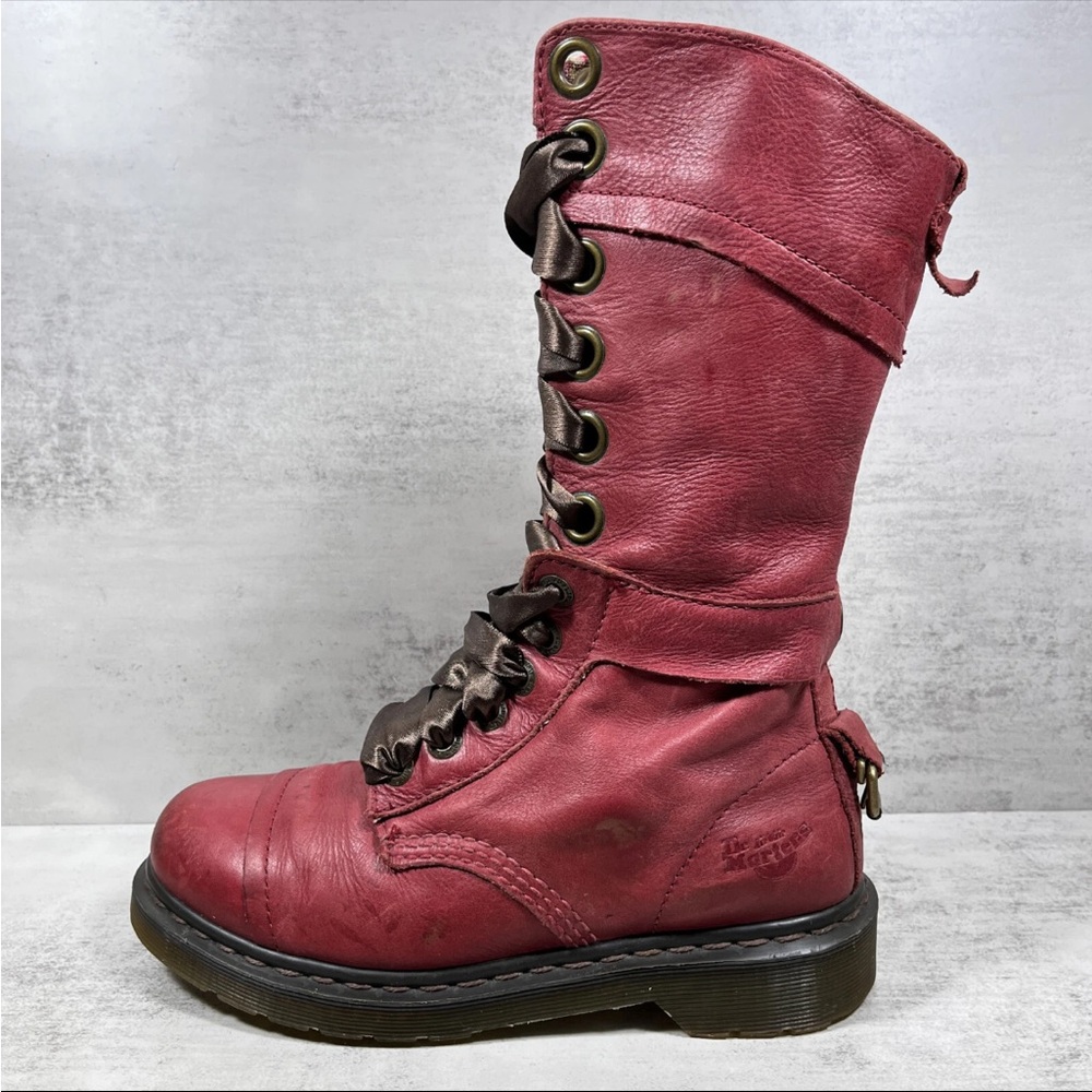 Dr. Martens Triumph floral lined fold over leather boots size US 8